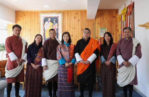 January 8, 2025: Mrs. Sonomi Tanaka, Country Director of the Bhutan Resident Mission for the Asian Development Bank, met with the Hon’ble Health Minister today.